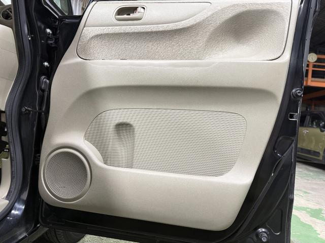 N-BOX G 保証付き 修復歴無 ETC フルセグナビTV DVD CD 横滑り防止 Pスタート アイドリングストップ スマートキー 電格ミラー レベライザー ベンチシート 両側スライド ナビ装着用スペシャルPKG(25枚目)