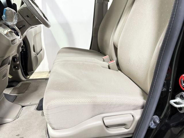 N-BOX G 保証付き 修復歴無 ETC フルセグナビTV DVD CD 横滑り防止 Pスタート アイドリングストップ スマートキー 電格ミラー レベライザー ベンチシート 両側スライド ナビ装着用スペシャルPKG(49枚目)