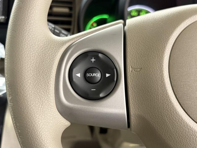 N-BOX G 保証付き 修復歴無 ETC フルセグナビTV DVD CD 横滑り防止 Pスタート アイドリングストップ スマートキー 電格ミラー レベライザー ベンチシート 両側スライド ナビ装着用スペシャルPKG(64枚目)