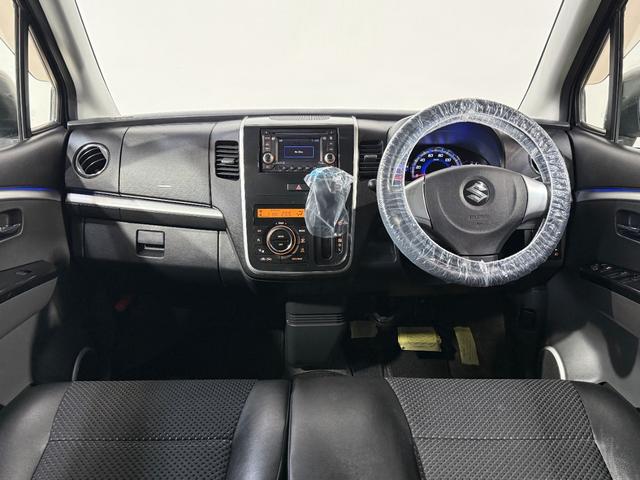 ワゴンＲスティングレー リミテッド　保証付　修復歴無　Ｂカメラ　Ｐスタート　ＨＩＤオートライト　フォグ　ハーフレザーシート　スマートキースペアキー付　純正１４インチＡＷ　ウィンカー付電格ミラー　ベンチシート　フルフラット　シートリフター（6枚目）