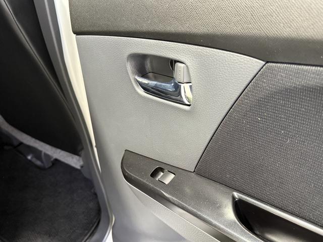 ワゴンＲスティングレー リミテッド　保証付　修復歴無　Ｂカメラ　Ｐスタート　ＨＩＤオートライト　フォグ　ハーフレザーシート　スマートキースペアキー付　純正１４インチＡＷ　ウィンカー付電格ミラー　ベンチシート　フルフラット　シートリフター（34枚目）