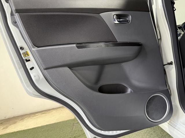 ワゴンＲスティングレー リミテッド　保証付　修復歴無　Ｂカメラ　Ｐスタート　ＨＩＤオートライト　フォグ　ハーフレザーシート　スマートキースペアキー付　純正１４インチＡＷ　ウィンカー付電格ミラー　ベンチシート　フルフラット　シートリフター（56枚目）