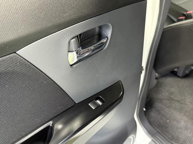 ワゴンＲスティングレー リミテッド　保証付　修復歴無　Ｂカメラ　Ｐスタート　ＨＩＤオートライト　フォグ　ハーフレザーシート　スマートキースペアキー付　純正１４インチＡＷ　ウィンカー付電格ミラー　ベンチシート　フルフラット　シートリフター（57枚目）