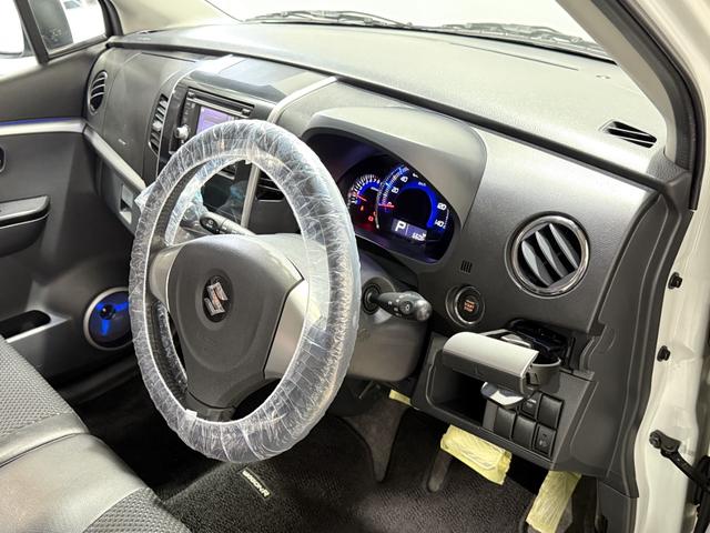 ワゴンＲスティングレー リミテッド　保証付　修復歴無　Ｂカメラ　Ｐスタート　ＨＩＤオートライト　フォグ　ハーフレザーシート　スマートキースペアキー付　純正１４インチＡＷ　ウィンカー付電格ミラー　ベンチシート　フルフラット　シートリフター（65枚目）