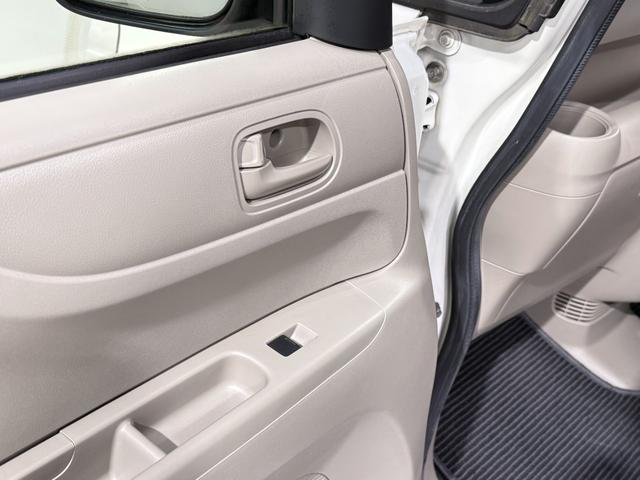 N-BOX G 保証付き 修復歴無 Bカメラ ナビ 横滑り防止 Pスタート アイドリングストップ オートエアコン スマートキー 電動格納ミラー レベライザー 両側スライド ベンチシート 運転席シートハイトアジャスター(49枚目)