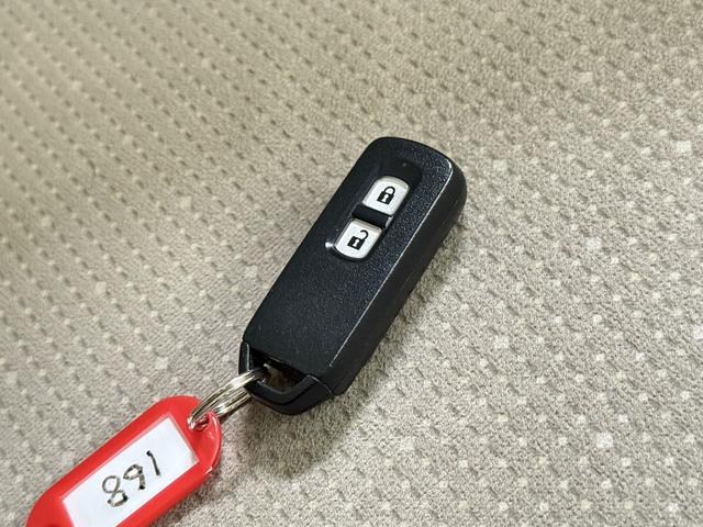 N-BOX G 保証付き 修復歴無 Bカメラ ナビ 横滑り防止 Pスタート アイドリングストップ オートエアコン スマートキー 電動格納ミラー レベライザー 両側スライド ベンチシート 運転席シートハイトアジャスター(78枚目)