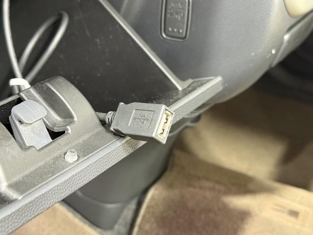 アルトラパン XL 保証付き 修復歴無 ETC シートH フルセグナビ BT DVD CD Pスタート アイドリングストップ オートエアコン スマートキー 純正14インチAW ウィンカー付電格ミラー F/S/Rスポイラー(73枚目)