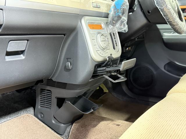 アルトラパン XL 保証付き 修復歴無 ETC シートH フルセグナビ BT DVD CD Pスタート アイドリングストップ オートエアコン スマートキー 純正14インチAW ウィンカー付電格ミラー F/S/Rスポイラー(74枚目)