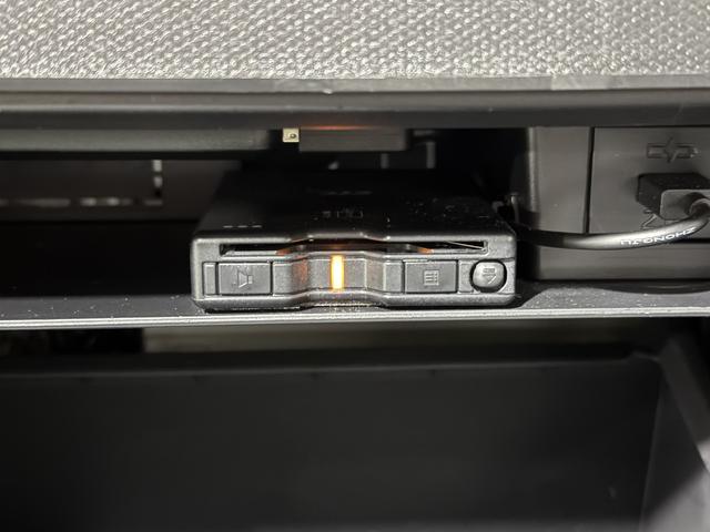 タフト Ｇ　保証付　修復歴無　ＥＴＣ　全方位Ｍ　ガラスルーフ　シートＨ　ＤＡ　フルセグＴＶ　ＢＴ　ＬＥＤオートライト／フォグ　ルーフレール　衝突被害軽減Ｂ　ＥＳＣ　クリソナ　電動Ｐブレーキ　ステリモ　純正１５ＡＷ（7枚目）