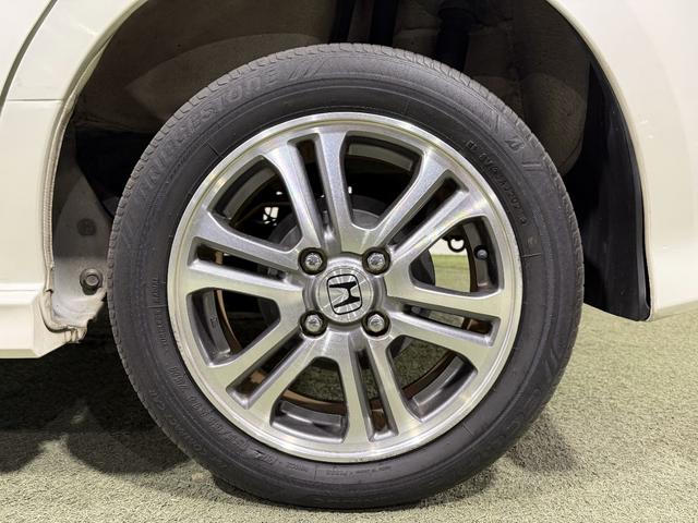 Ｎ－ＢＯＸカスタム Ｇ・Ｌパッケージ　保証付　修復歴無　ＥＴＣ　Ｂカメラ　ＰＳＤ　フルセグナビ　ＢＴ　ＤＶＤ　ＨＩＤオートライト　フォグ　ＥＳＣ　Ｐスタート　Ａストップ　ステリモ　ＡＡＣ　スマートキー　純正１４ＡＷ　ウィンカー付電格ミラー（48枚目）