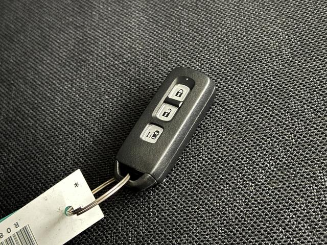 Ｎ－ＢＯＸカスタム Ｇ・Ｌパッケージ　保証付　修復歴無　ＥＴＣ　Ｂカメラ　ＰＳＤ　フルセグナビ　ＢＴ　ＤＶＤ　ＨＩＤオートライト　フォグ　ＥＳＣ　Ｐスタート　Ａストップ　ステリモ　ＡＡＣ　スマートキー　純正１４ＡＷ　ウィンカー付電格ミラー（77枚目）