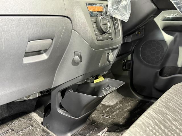 スペーシアカスタム ＸＳリミテッド　保証付き　修復歴無　ＥＴＣ　シートＨ　両ＰＳＤ　ナビＴＶ　レーダーＢＳ　衝突軽減Ｂ　ＥＳＣ　ＨＩＤオートライト　フォグ　Ｐスタ　Ａストップ　ステリモ　ＡＡＣ　純正１５ＡＷ　ハーフレザー　Ｒサンシェード（73枚目）