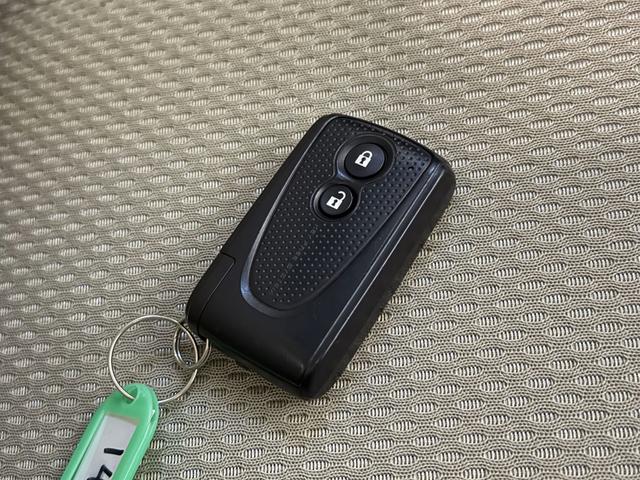 タントエグゼ Ｘ　保証付　修復歴無　ＨＤＤナビ　フルセグＴＶ　ＤＶＤ再生　ＣＤ　スマートキー　スペアキー付　電動格納ミラー　レベライザー　フルフラットシート　パワステ　パワーウィンドウ　ＡＢＳ　運転席・助手席エアバッグ（9枚目）