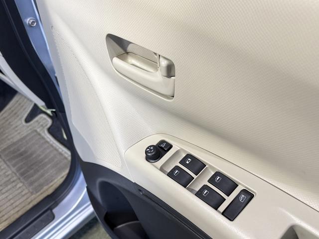 タントエグゼ Ｘ　保証付　修復歴無　ＨＤＤナビ　フルセグＴＶ　ＤＶＤ再生　ＣＤ　スマートキー　スペアキー付　電動格納ミラー　レベライザー　フルフラットシート　パワステ　パワーウィンドウ　ＡＢＳ　運転席・助手席エアバッグ（10枚目）