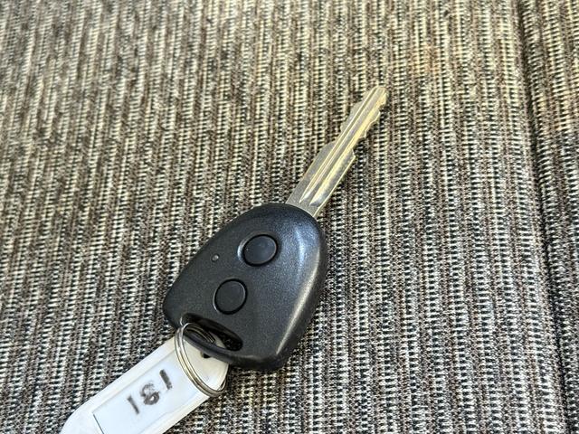 ミラトコット Ｌ　ＳＡＩＩＩ　保証付　修復歴無　ナビＴＶ　ＤＶＤ　ＣＤ　ＬＥＤヘッドライト　オートハイビーム　衝突軽減Ｂ　ＥＳＣ　障害物センサー　アイドリングＳ　キーレス　レベライザー　エアコン　パワステ　パワーウィンドウ　ＡＢＳ（77枚目）