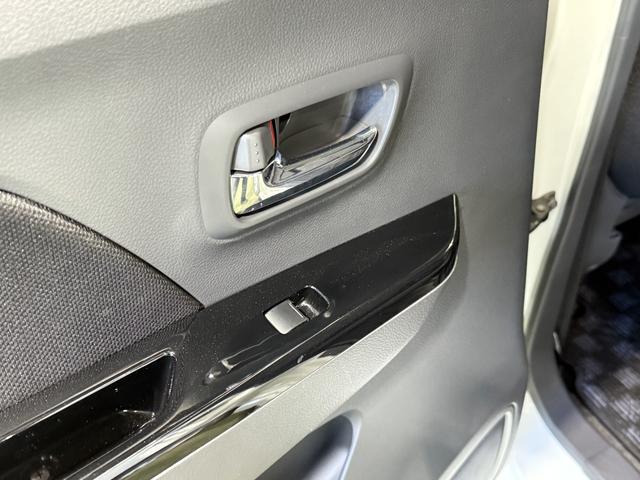 ワゴンＲスティングレー Ｘ　保証付　修復歴無　ＥＴＣ　フルセグナビ　ＤＶＤ　ＣＤ　ＨＩＤオートライト　フォグ　Ｐスタート　Ａストップ　ＡＡＣ　スマートキー　純正１４ＡＷ　電動格納ミラー　ベンチシート　フルフラット　シートリフター（56枚目）