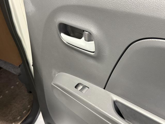 モコ Ｓ　保証付き　修復歴無　走行距離３８２００キロ　キーレス　レベライザー　ベンチシート　エアコン　パワステ　パワーウィンドウ　ＡＢＳ　インパネＣＶＴ　運転席・助手席エアバッグ　盗難防止システム　車検整備付き（29枚目）