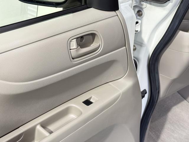 Ｎ－ＢＯＸ Ｇ・Ｌパッケージ　保証付　修復歴無　電動スライド　Ｐスタート　横滑り防止　アイドリングストップ　ステアリングスイッチ　オートエアコン　スマートキー　スペアキー付　社外１３インチＡＷ　電動格納ミラー　純正オーディオ　ＣＤ（48枚目）