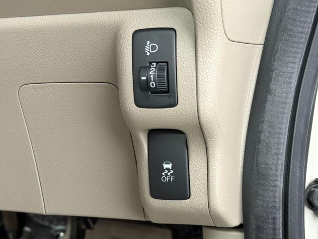 Ｎ－ＢＯＸ Ｇ・Ｌパッケージ　保証付　修復歴無　電動スライド　Ｐスタート　横滑り防止　アイドリングストップ　ステアリングスイッチ　オートエアコン　スマートキー　スペアキー付　社外１３インチＡＷ　電動格納ミラー　純正オーディオ　ＣＤ（64枚目）