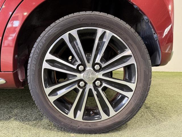 �����X�����̖����P�P���ړ_�����I�C���������ɖ���A�s���̂Ń^�C���̋�C���ȂǋC�ɂ����ɏ���Ă������������I�I