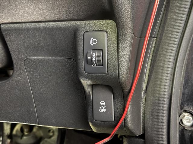 Ｎ－ＢＯＸ Ｇ・Ｌパッケージ　保証付き　修復歴無　ＥＴＣ　Ｂカメラ　ＰＳＤ　フルセグナビ　ＢＴ　ＤＶＤ　ＣＤ　ＥＳＣ　Ｐスタート　Ａストップ　ステリモ　ＡＡＣ　スマートキー　ウィンカー付電格ミラー　黒革調シートカバー　ベンチシート（10枚目）