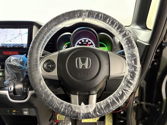 Ｎ－ＢＯＸ Ｇ・Ｌパッケージ　保証付き　修復歴無　ＥＴＣ　Ｂカメラ　ＰＳＤ　フルセグナビ　ＢＴ　ＤＶＤ　ＣＤ　ＥＳＣ　Ｐスタート　Ａストップ　ステリモ　ＡＡＣ　スマートキー　ウィンカー付電格ミラー　黒革調シートカバー　ベンチシート（64枚目）