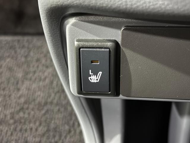 �����X�����̖����P�P���ړ_�����I�C���������ɖ���A�s���̂Ń^�C���̋�C���ȂǋC�ɂ����ɏ���Ă������������I�I