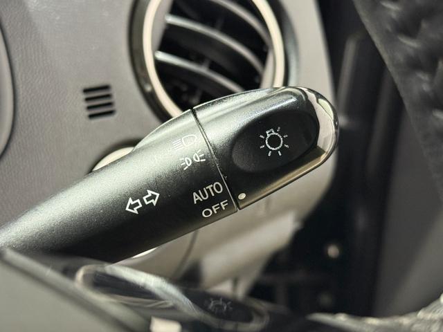 パレットＳＷ リミテッドＩＩ　保証付　修復歴無　ＥＴＣ　Ｂカメラ　シートＨ　両ＰＳＤ　フルセグナビ　ＢＴ　ＤＶＤ　ＣＤ　ＨＩＤオートライト　フォグ　Ｐスタート　ステリモ　スマートキー　純正１４インチＡＷ　ウィンカー付電動格納ミラー（12枚目）