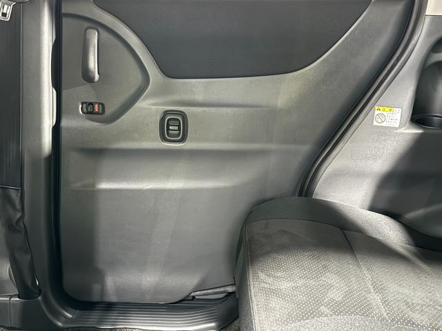 パレットＳＷ リミテッドＩＩ　保証付　修復歴無　ＥＴＣ　Ｂカメラ　シートＨ　両ＰＳＤ　フルセグナビ　ＢＴ　ＤＶＤ　ＣＤ　ＨＩＤオートライト　フォグ　Ｐスタート　ステリモ　スマートキー　純正１４インチＡＷ　ウィンカー付電動格納ミラー（33枚目）