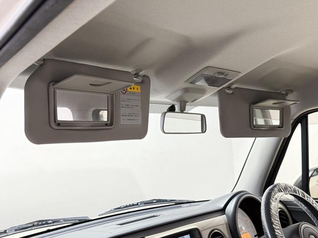 ���a�̎R�����Ŕ��ɑ����̃N�`�R�~�����������Ă���܂��I��������̕��ɂ��w�����������Ă���؂ł��I