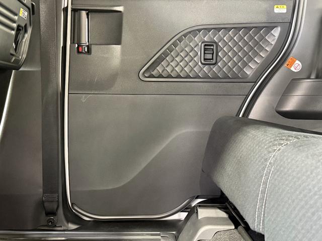 タント カスタムＲＳ　保証付き　修復歴無　ターボ　ＥＴＣ　Ｂカメラ　シートＨ　両ＰＳＤ　ＡＣＣ　フルセグナビ　ＢＴ　ＤＶＤ　ＬＥＤオートライト／フォグ　クリソナ　衝突軽減Ｂ　純正１５ＡＷ　ロングスライドシート　ハーフレザー（33枚目）