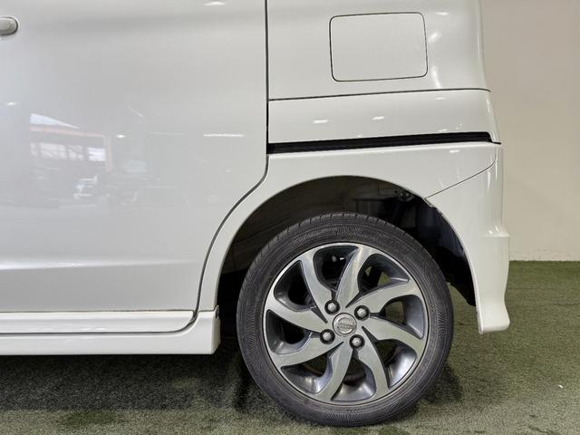 �����X�����̖����P�P���ړ_�����I�C���������ɖ���A�s���̂Ń^�C���̋�C���ȂǋC�ɂ����ɏ���Ă������������I�I