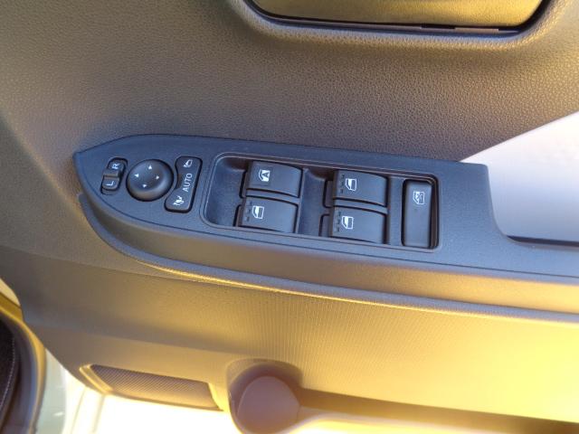 タント Ｘ　サポカーＳワイド適合　ミラクルオープンドア　Ｂカメラ　片側オートスライドドア　電動パーキングブレーキ　Ｐスタート　コーナーセンサー　シートヒーター　ステアリングスイッチ　電動格納ミラー　キーフリー（17枚目）