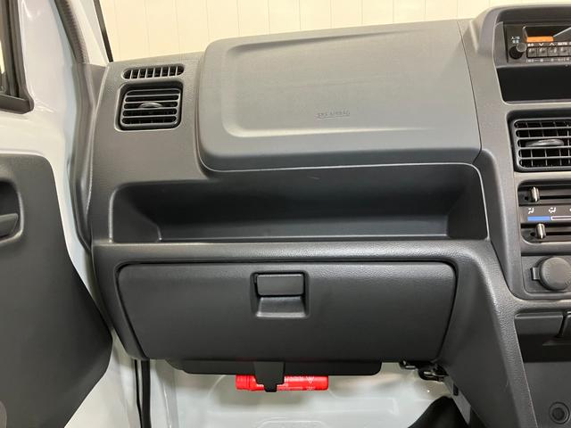 ＮＴ１００クリッパートラック ＤＸ　三方開　ゴムマット　３段オートマチック　ラジオ　エアコン　光軸調整ダイヤル　パワーステアリング（12枚目）