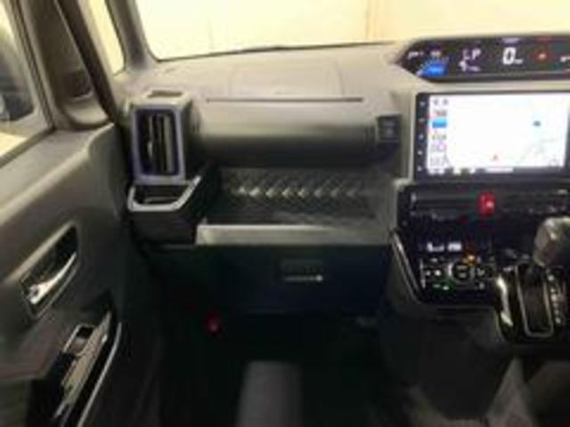 タント カスタムＲＳ　サポカーＳワイド適合　ミラクルオープンドア　両側オートスライドドア　電動パーキングブレーキ　ステアリングスイッチ　シートヒーター　オートエアコン　コーナーセンサー　キーフリー（15枚目）