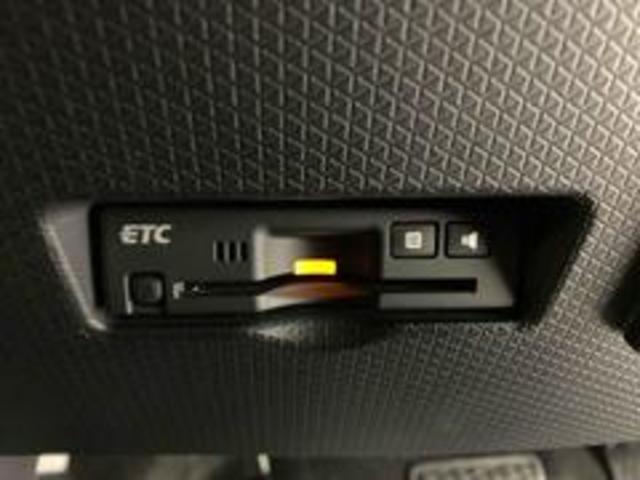 タント カスタムＲＳ　サポカーＳワイド適合　ミラクルオープンドア　両側オートスライドドア　電動パーキングブレーキ　ステアリングスイッチ　シートヒーター　オートエアコン　コーナーセンサー　キーフリー（23枚目）