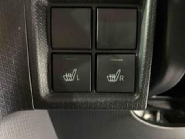 タント カスタムＲＳ　サポカーＳワイド適合　ミラクルオープンドア　両側オートスライドドア　電動パーキングブレーキ　ステアリングスイッチ　シートヒーター　オートエアコン　コーナーセンサー　キーフリー（24枚目）