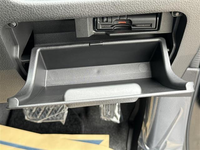 セレナ ハイウェイスタークロスギア 4WD ワンセグ メモリーナビ DVD再生 ミュージックプレイヤー接続可 バックカメラ ETC 両側電動スライド LEDヘッドランプ ウオークスルー 乗車定員8人 ワンオーナー アイドリングストップ(23枚目)