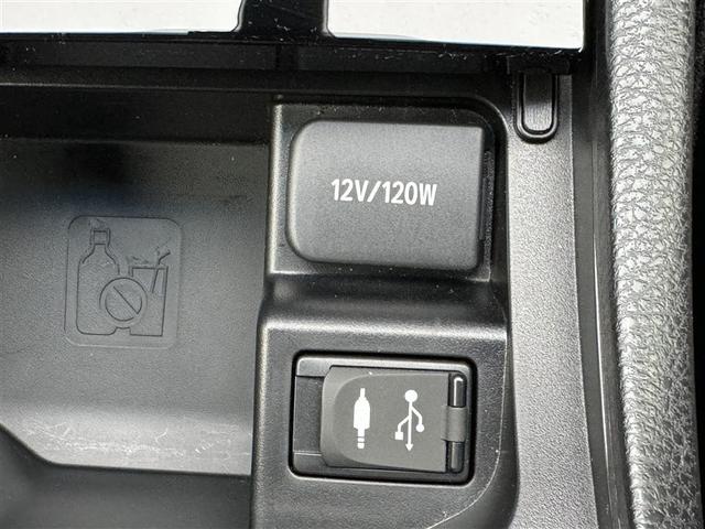 ハリアーハイブリッド プレミアム　４ＷＤ　フルセグ　メモリーナビ　ＤＶＤ再生　ミュージックプレイヤー接続可　バックカメラ　衝突被害軽減システム　ＥＴＣ　ＬＥＤヘッドランプ　ワンオーナー（13枚目）