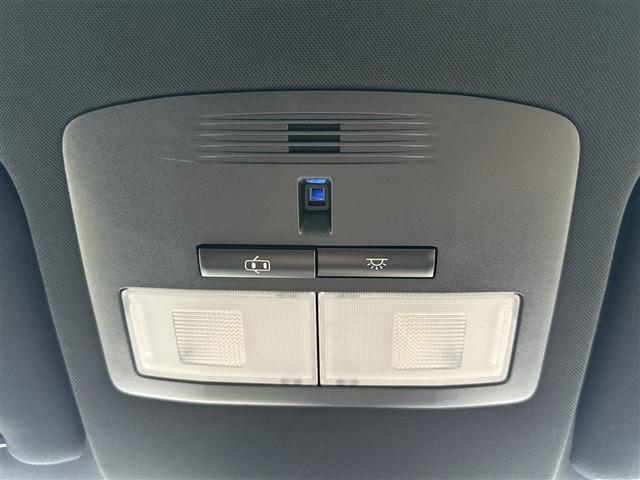 ハリアーハイブリッド プレミアム　４ＷＤ　フルセグ　メモリーナビ　ＤＶＤ再生　ミュージックプレイヤー接続可　バックカメラ　衝突被害軽減システム　ＥＴＣ　ＬＥＤヘッドランプ　ワンオーナー（19枚目）