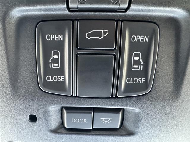 アルファード ２．５Ｓ　Ｃパッケージ　フルセグ　ミュージックプレイヤー接続可　バックカメラ　衝突被害軽減システム　ＥＴＣ　ドラレコ　両側電動スライド　ＬＥＤヘッドランプ　乗車定員７人　３列シート　ワンオーナー（9枚目）