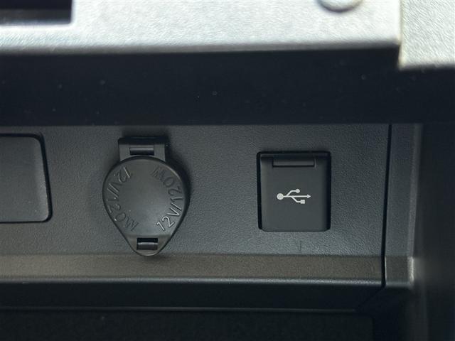 アルファード ２．５Ｓ　Ｃパッケージ　フルセグ　ミュージックプレイヤー接続可　バックカメラ　衝突被害軽減システム　ＥＴＣ　ドラレコ　両側電動スライド　ＬＥＤヘッドランプ　乗車定員７人　３列シート　ワンオーナー（10枚目）