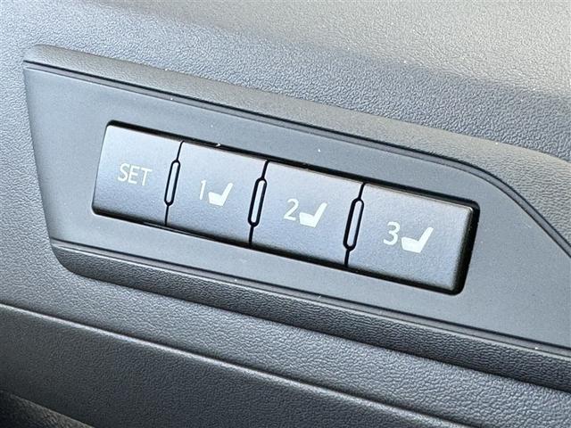 アルファード ２．５Ｓ　Ｃパッケージ　フルセグ　ミュージックプレイヤー接続可　バックカメラ　衝突被害軽減システム　ＥＴＣ　ドラレコ　両側電動スライド　ＬＥＤヘッドランプ　乗車定員７人　３列シート　ワンオーナー（26枚目）