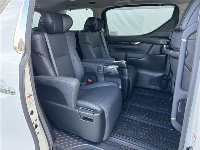 アルファード ２．５Ｓ　Ｃパッケージ　フルセグ　ミュージックプレイヤー接続可　バックカメラ　衝突被害軽減システム　ＥＴＣ　ドラレコ　両側電動スライド　ＬＥＤヘッドランプ　乗車定員７人　３列シート　ワンオーナー（27枚目）