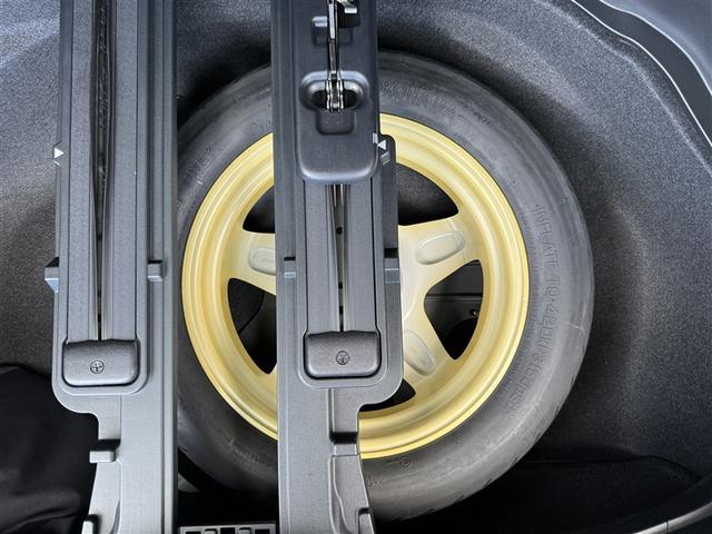 アルファード ２．５Ｓ　Ｃパッケージ　フルセグ　ミュージックプレイヤー接続可　バックカメラ　衝突被害軽減システム　ＥＴＣ　ドラレコ　両側電動スライド　ＬＥＤヘッドランプ　乗車定員７人　３列シート　ワンオーナー（30枚目）