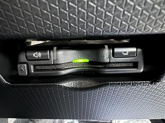 タント カスタムＲＳ　フルセグ　メモリーナビ　ＤＶＤ再生　ミュージックプレイヤー接続可　バックカメラ　衝突被害軽減システム　ＥＴＣ　ドラレコ　両側電動スライド　ＬＥＤヘッドランプ　アイドリングストップ（10枚目）