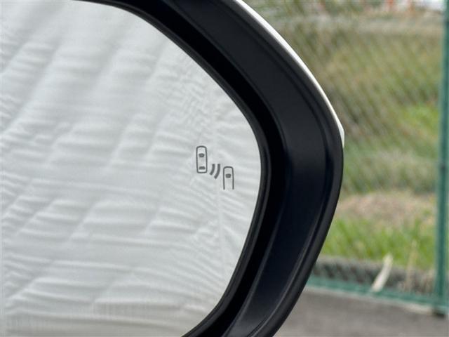 カローラスポーツ ハイブリッドG Z フルセグ ミュージックプレイヤー接続可 バックカメラ 衝突被害軽減システム ETC ドラレコ LEDヘッドランプ ワンオーナー(11枚目)