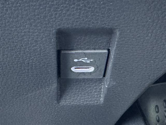 カローラツーリング ハイブリッド ダブルバイビー フルセグ メモリーナビ ミュージックプレイヤー接続可 バックカメラ 衝突被害軽減システム ETC ドラレコ LEDヘッドランプ ワンオーナー 記録簿(12枚目)