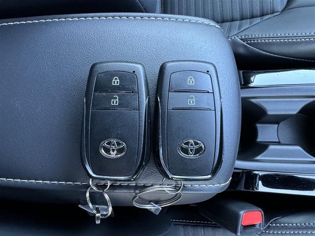 カローラツーリング ハイブリッド ダブルバイビー フルセグ メモリーナビ ミュージックプレイヤー接続可 バックカメラ 衝突被害軽減システム ETC ドラレコ LEDヘッドランプ ワンオーナー 記録簿(16枚目)