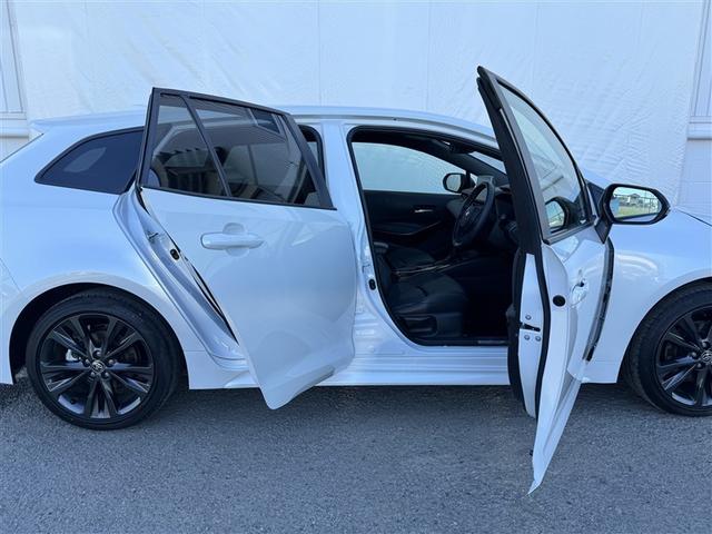 カローラツーリング ハイブリッド ダブルバイビー フルセグ メモリーナビ ミュージックプレイヤー接続可 バックカメラ 衝突被害軽減システム ETC ドラレコ LEDヘッドランプ ワンオーナー 記録簿(31枚目)